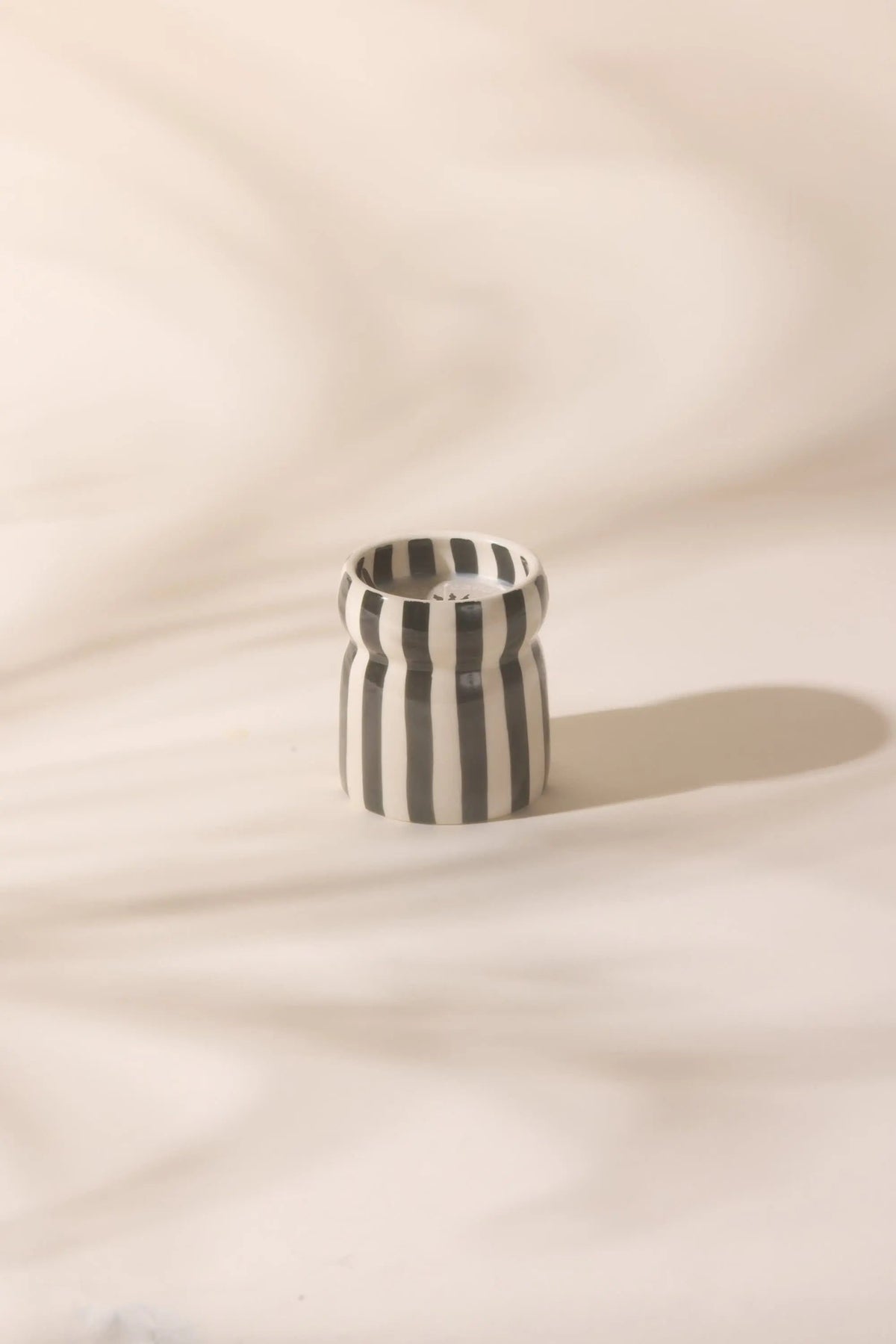 Lava Stone - Cabana 6.5 oz Black Candle