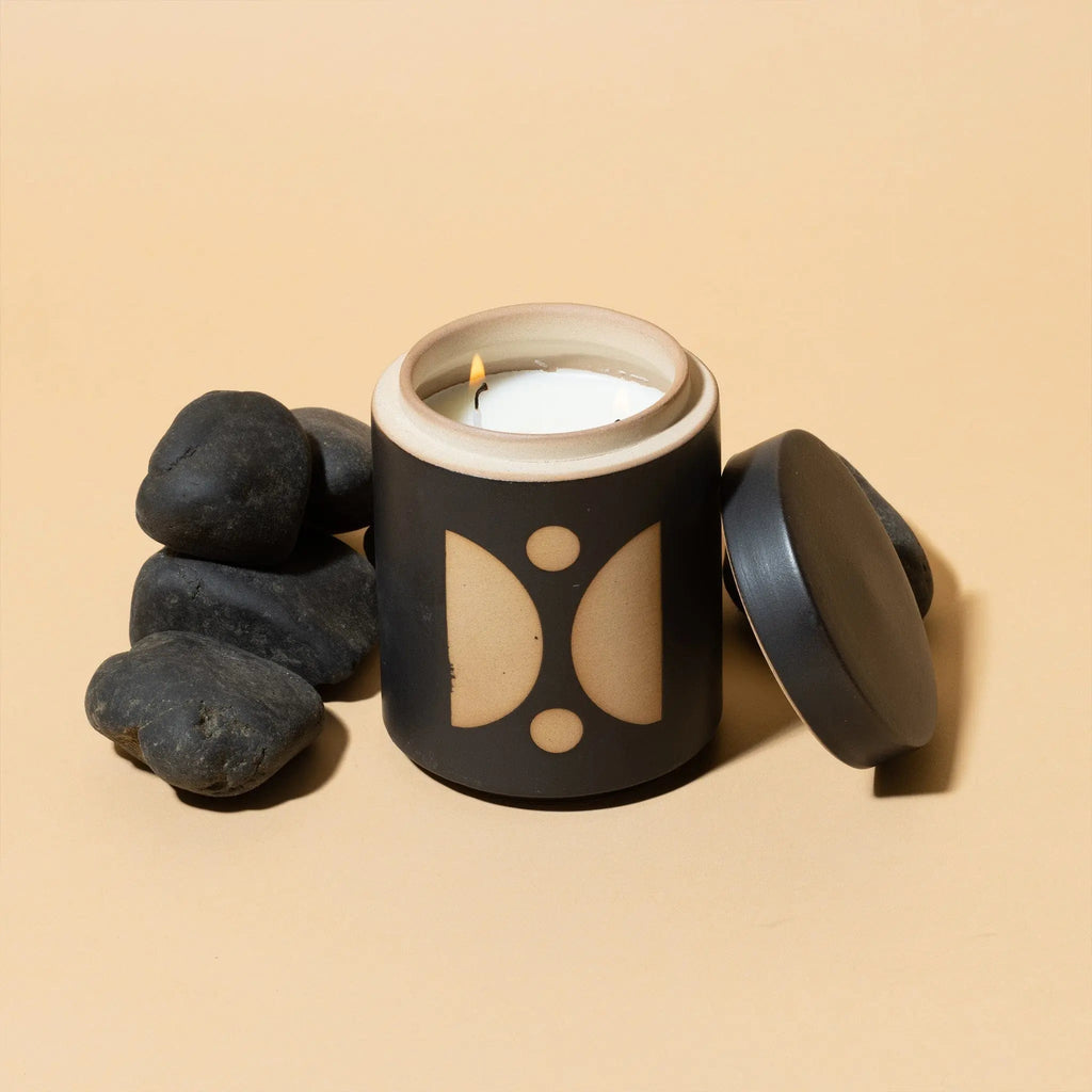 Palo Santo Suede - Form 12 oz Candle