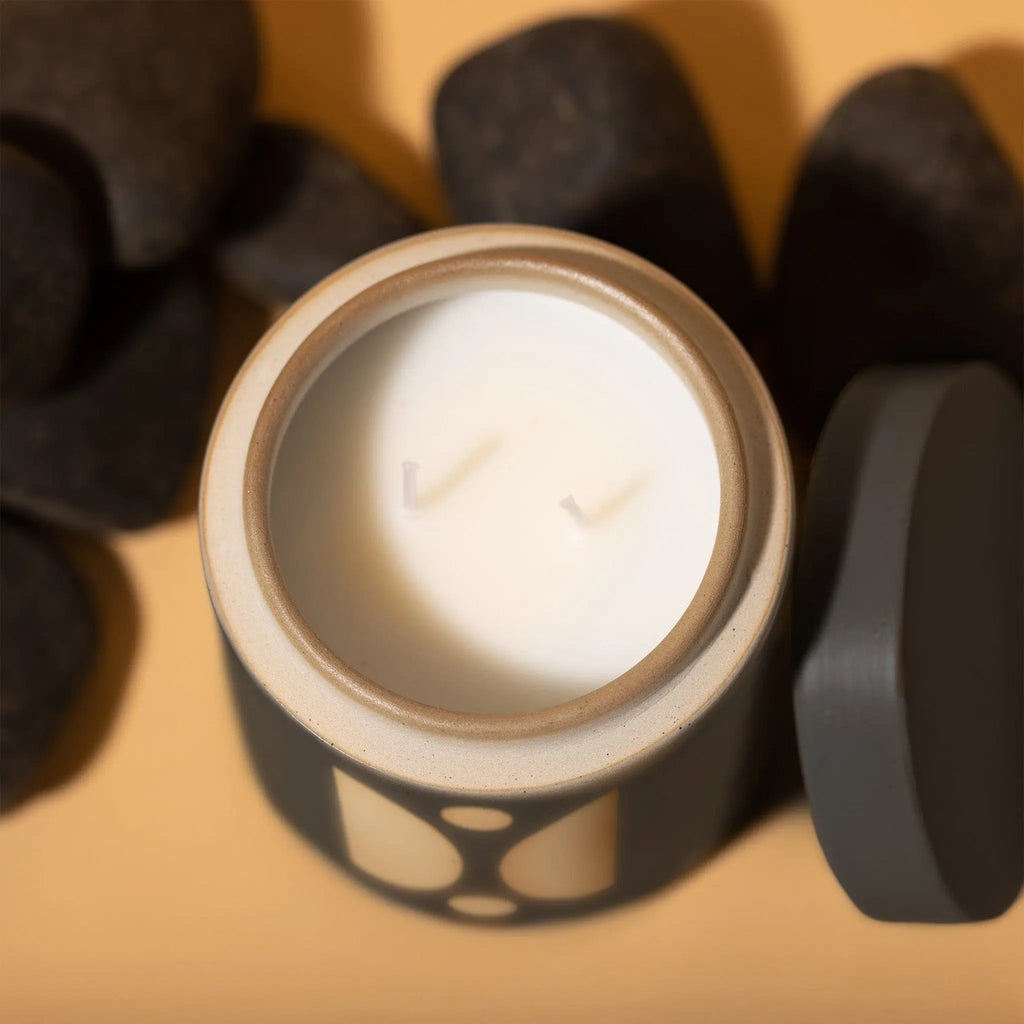 Palo Santo Suede - Form 12 oz Candle
