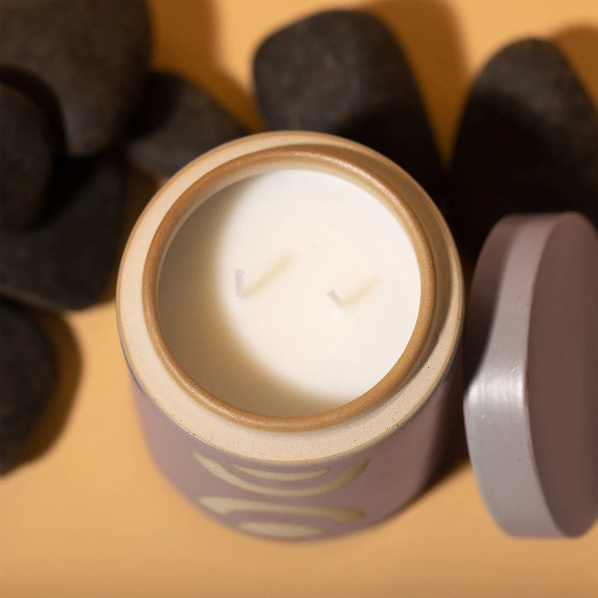 Mandarin Mango - Form 12 oz Candle