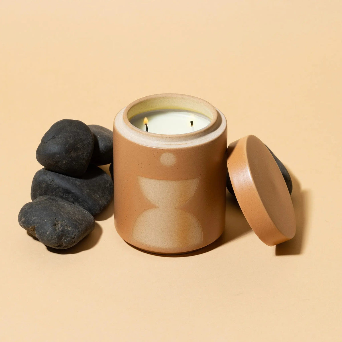 Wild Fig + Vetiver - Form 12 oz Candle