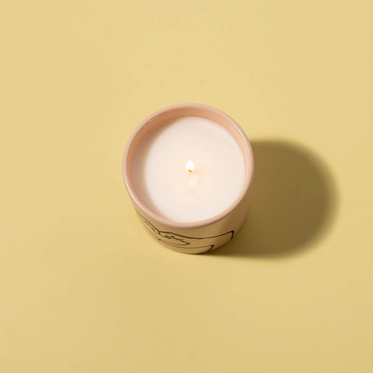 Tobacco + Vanilla Love Ya - Impressions 5.75 oz Candle